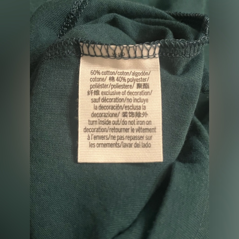 NWT- PINK Green and Rose Gold Short Sleeve Tee in Size Medium - Picture 4 of 6